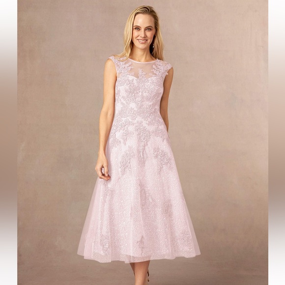 Azazie Dresses & Skirts - New Azazie Flynn Dress NWT